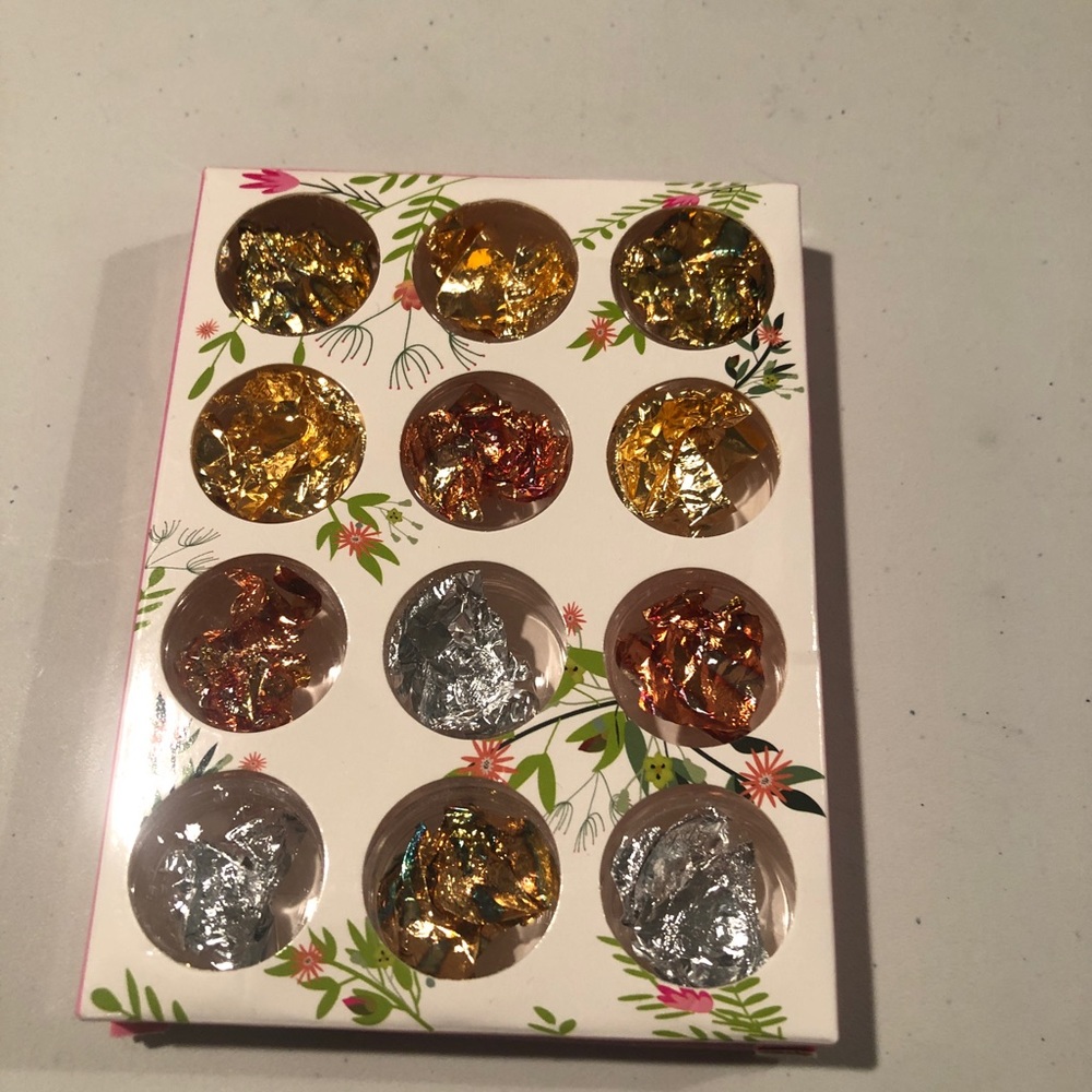 Metallic foil for creating nail designs NWOT.